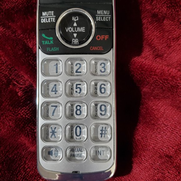 V-Tech Cordless Telephone with Base & One Extension Phone Model CS6419 - Picture 4 of 16